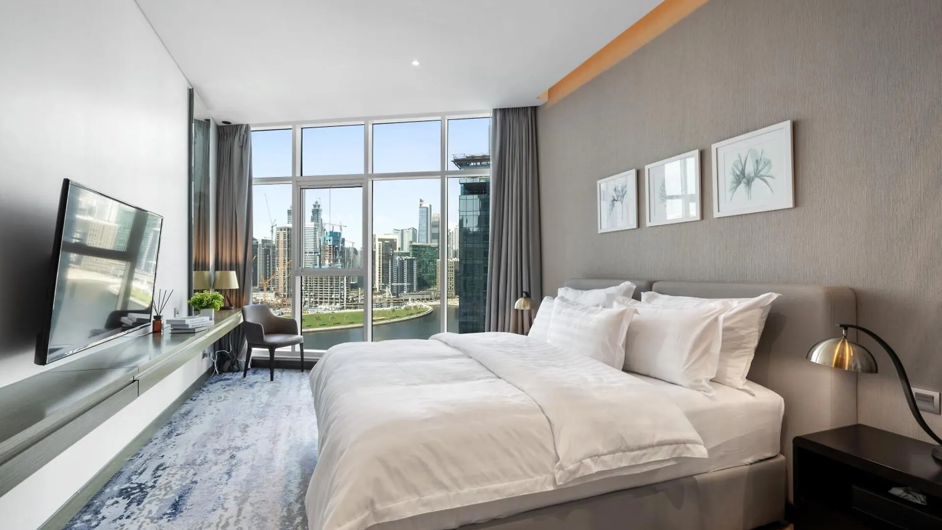 Luxury Studio - Downtown Dubai - Near Burj Khalifa Apartment
