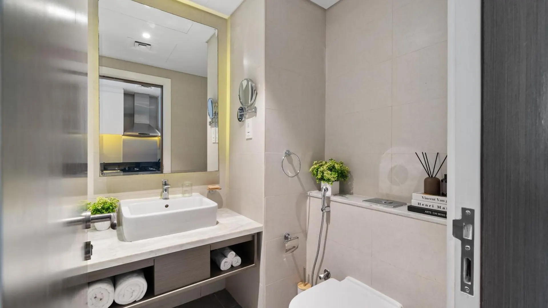 Luxury Studio - Downtown Dubai - Near Burj Khalifa